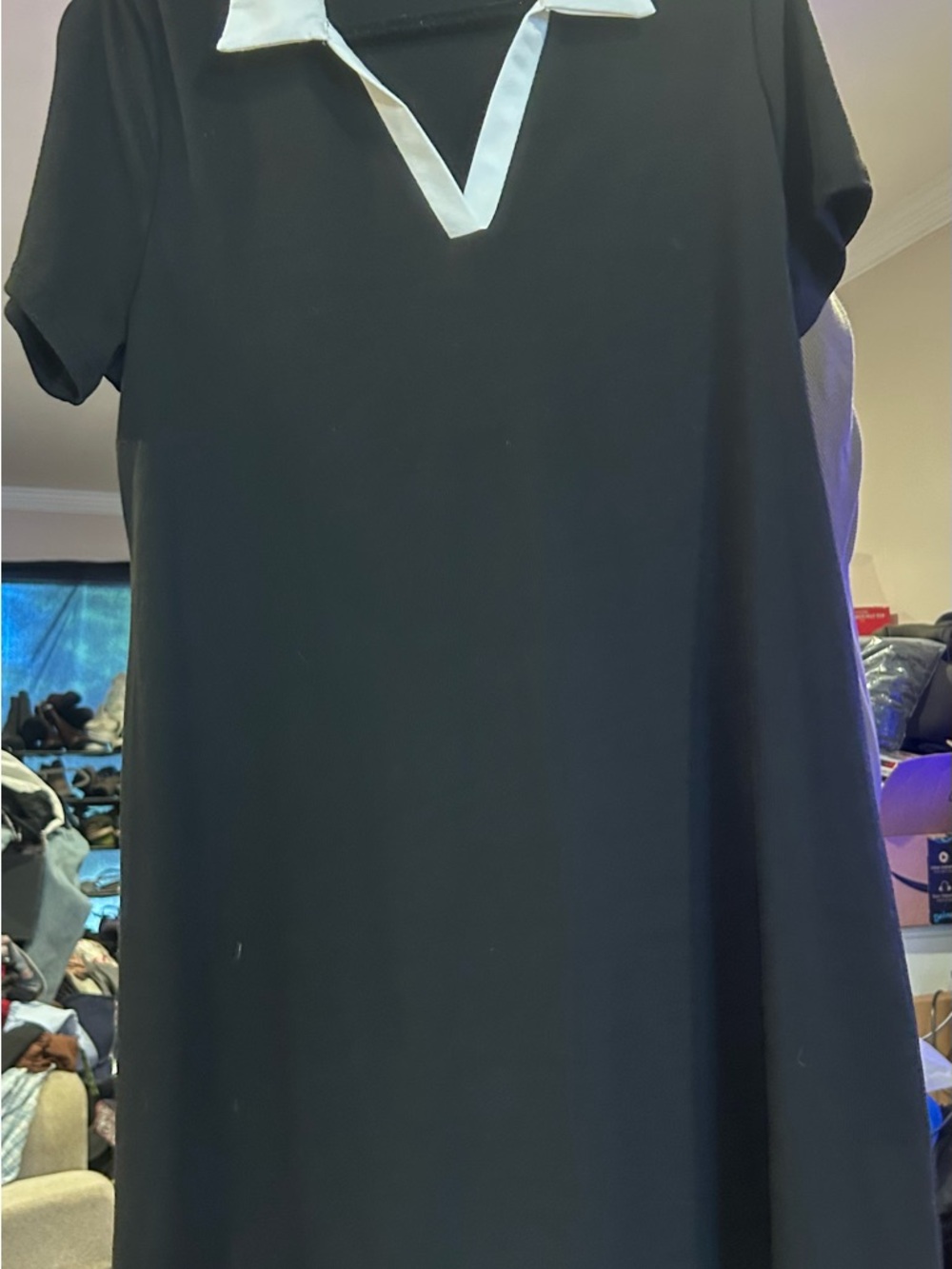 SHEIN Black Tunic dress with White V-Collar